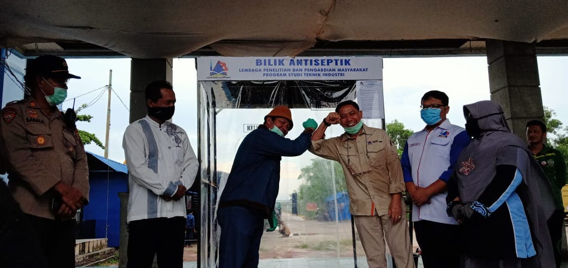 Acara penyerahan Bilik Antiseptik dari STT Dumai kepada Pelabuhan Bandar Sri Junjungan Dumai