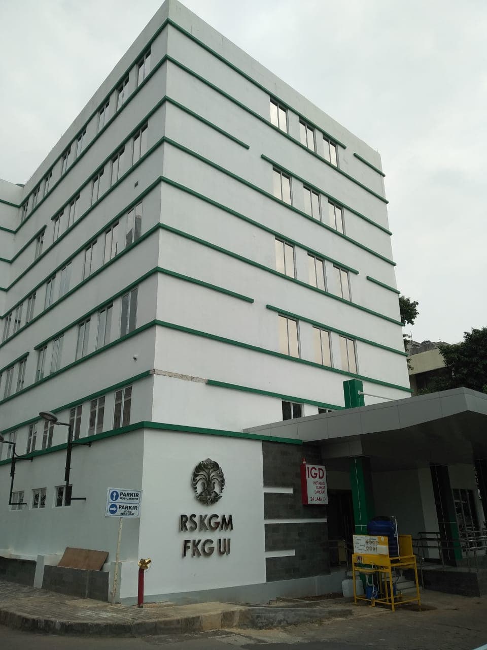 RSKGM FKG UI Laksanakan Tindakan Operasi Perdana di Instalasi Bedah Sentral