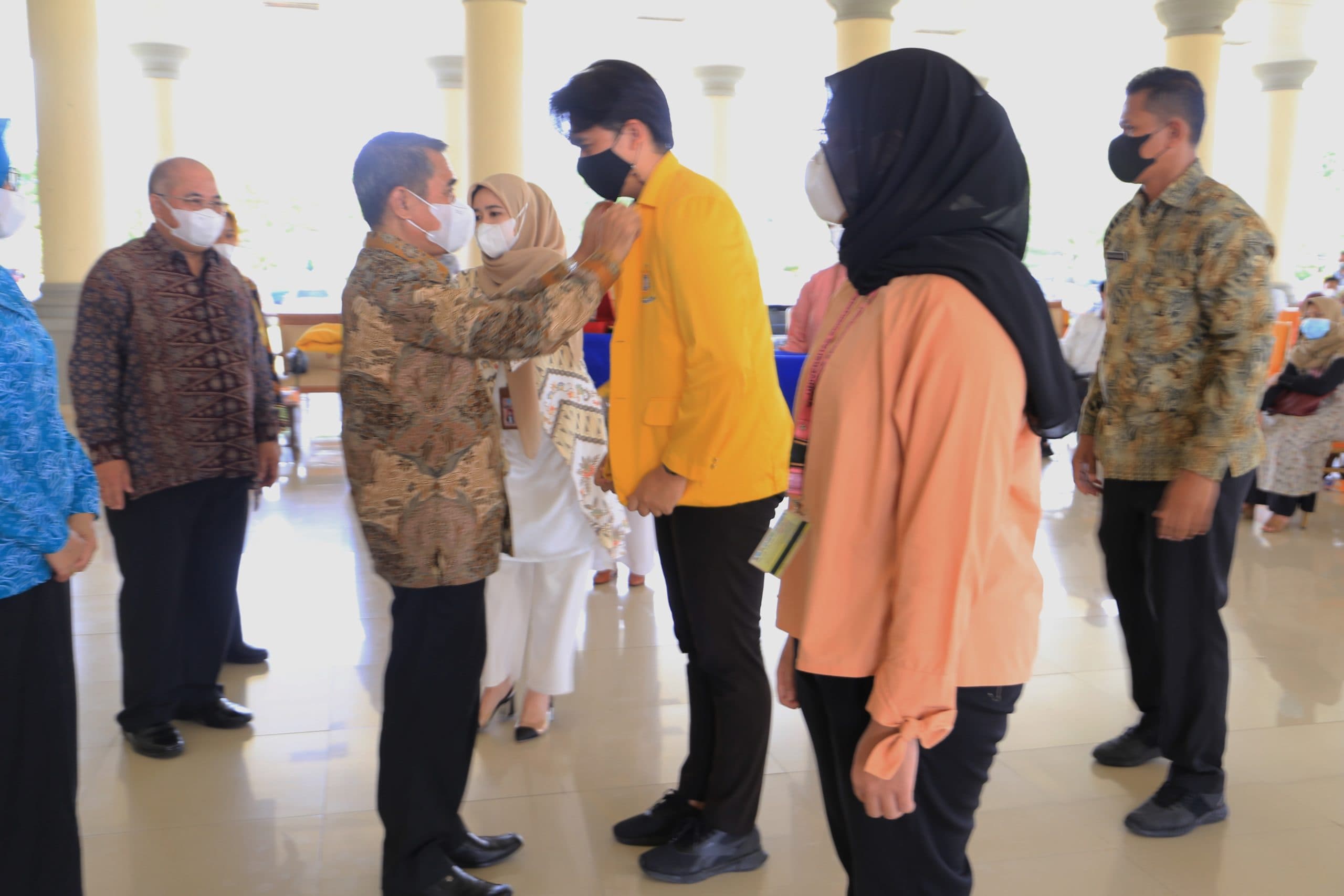 Serah Terima Mahasiswa Peserta Pengalaman Belajar Lapangan FKM Unsri