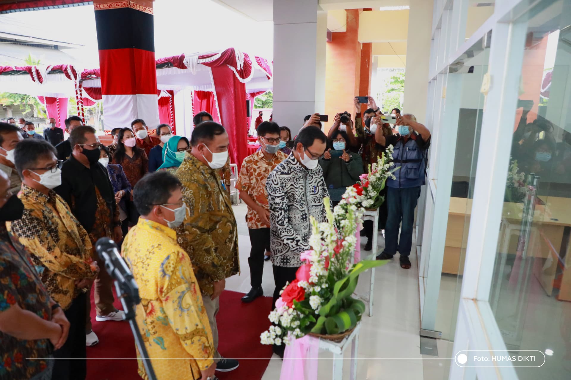 Resmikan Gedung Laboratorium Kesehatan Terpadu Undhiksa, plt. Dirjen Diktiristek Pacu Undhiksa Berprestasi di Kancah Global