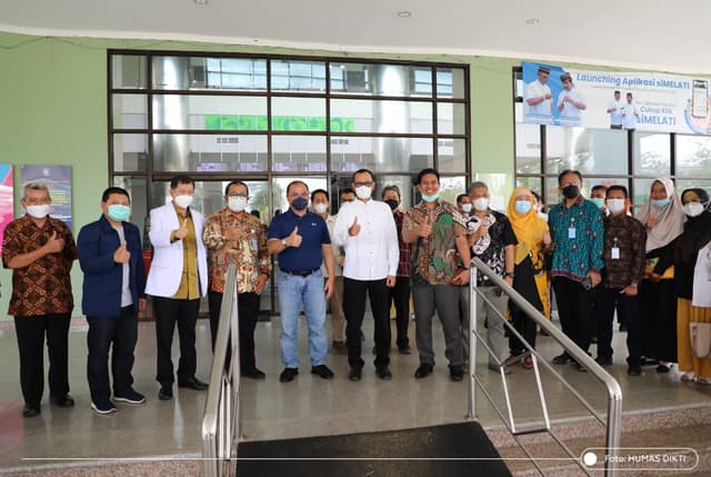 Tangkapan Lensa - Kunjungan Plt Dirjen Diktiristek di Akper Pangkalpinang dan RSUP (Calon RS Pendidikan Prodi Kedokteran)