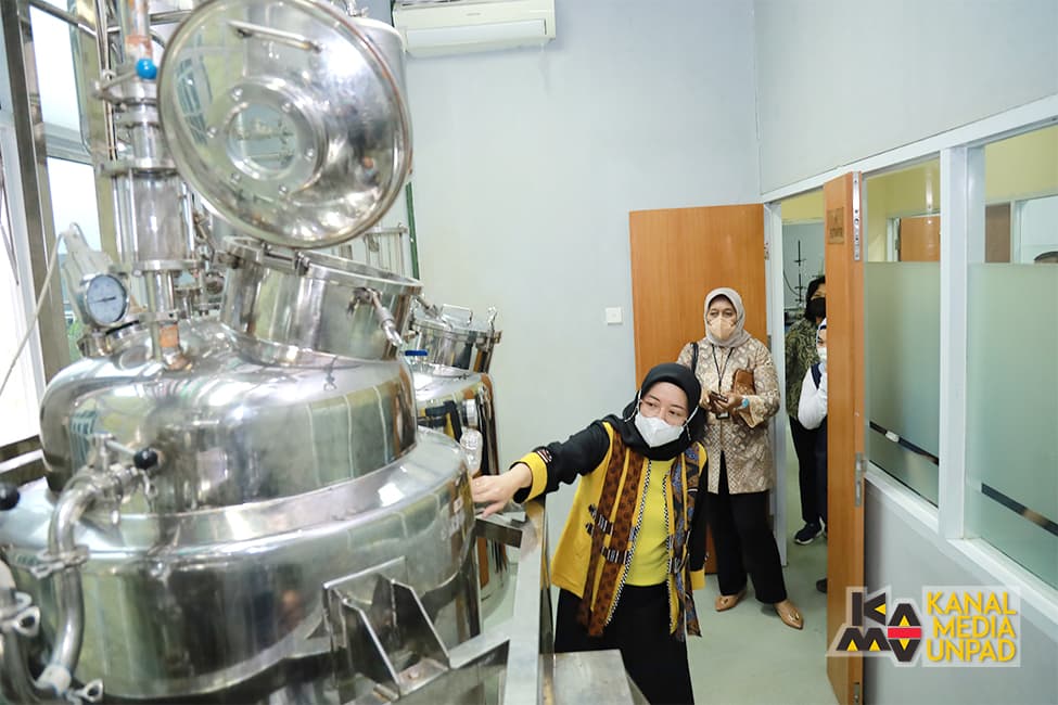 Lima Peserta Magang dari Negara Anggota OKI akan Pelajari Teknologi Vaksin di Unpad