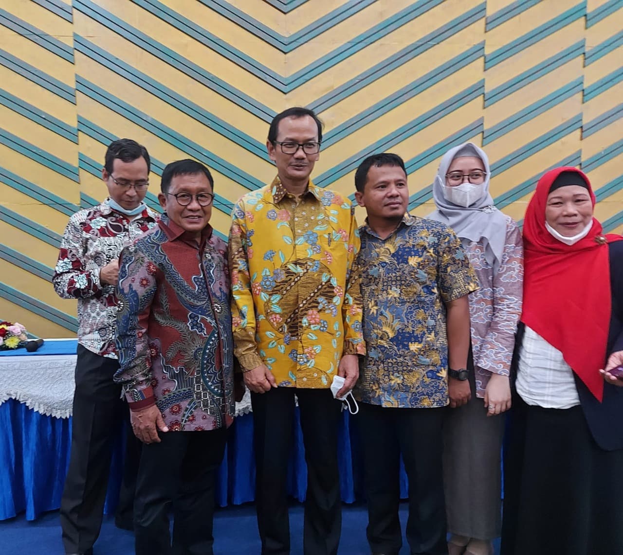 Wakili Perguruan Tinggi Indonesia Timur, Rektor Untad Tandatangani Kerjasama Program Kedaireka Matching Fund DIKTI