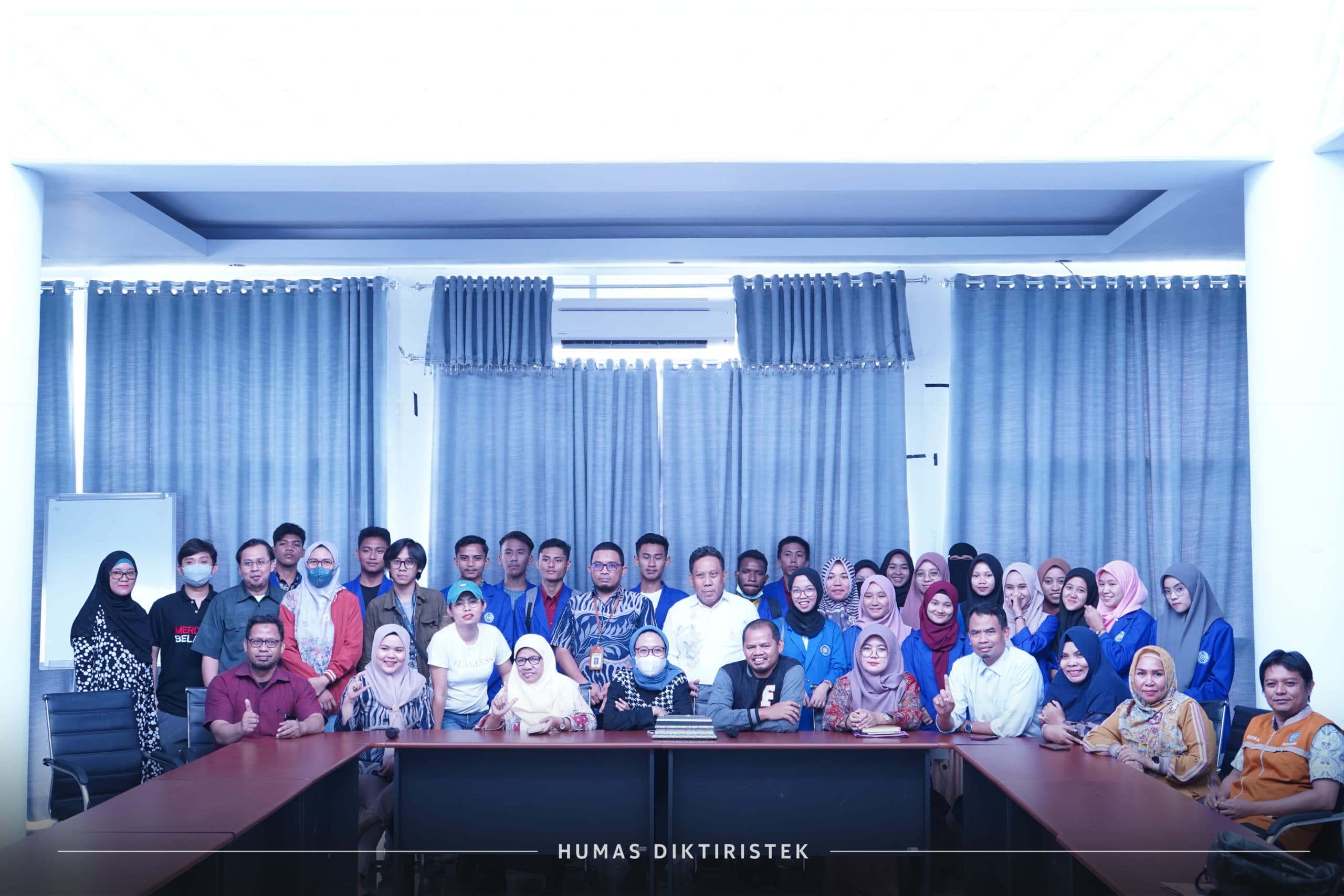 Praktisi Mengajar Kembangkan Keterampilan dan Pengetahuan Mahasiswa akan Dunia Kerja