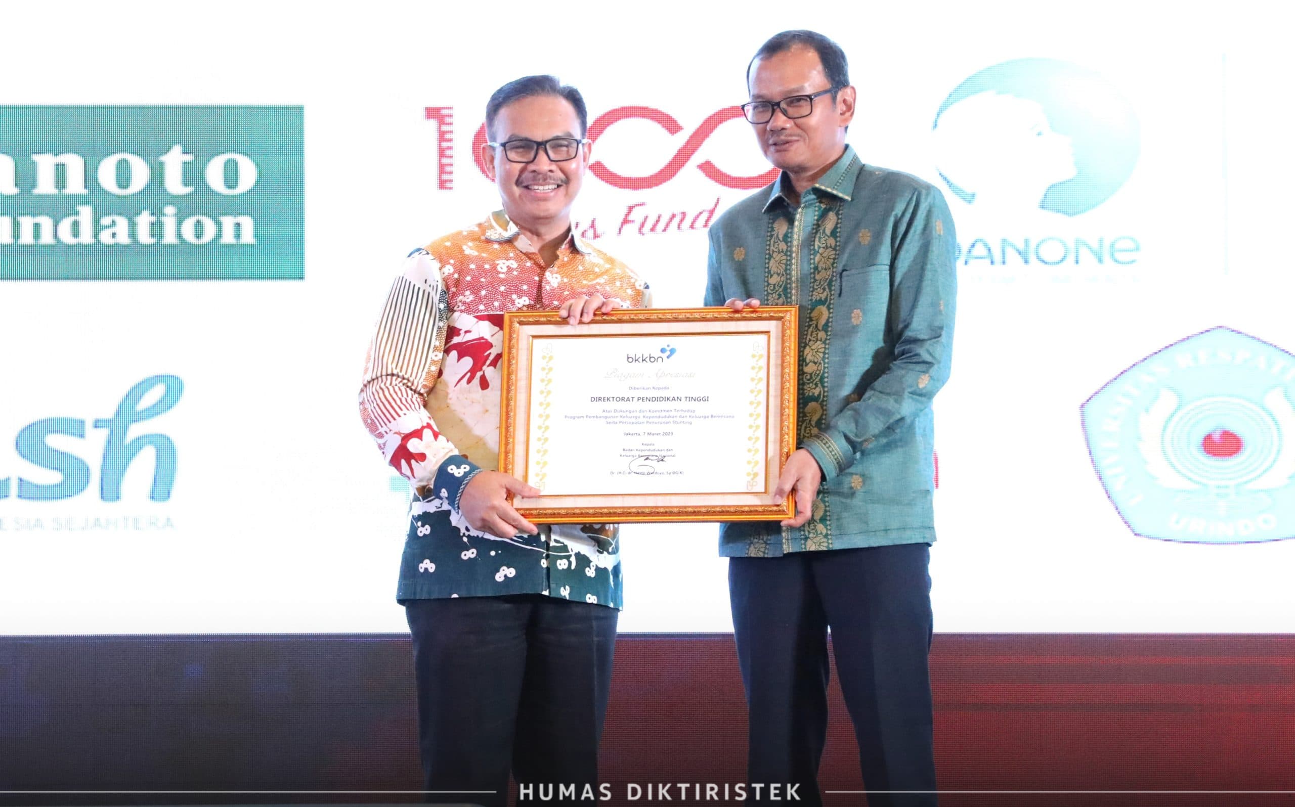 Dukung Percepatan Penurunan Stunting, Ditjen Diktiristek Terima Penghargaan dari BKKBN