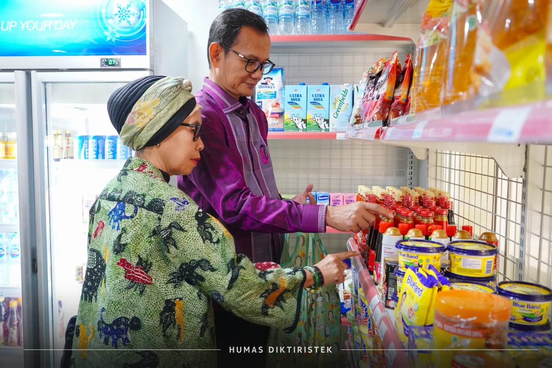 Tangkapan Lensa-Kegiatan Launching Koperasi Dikti.