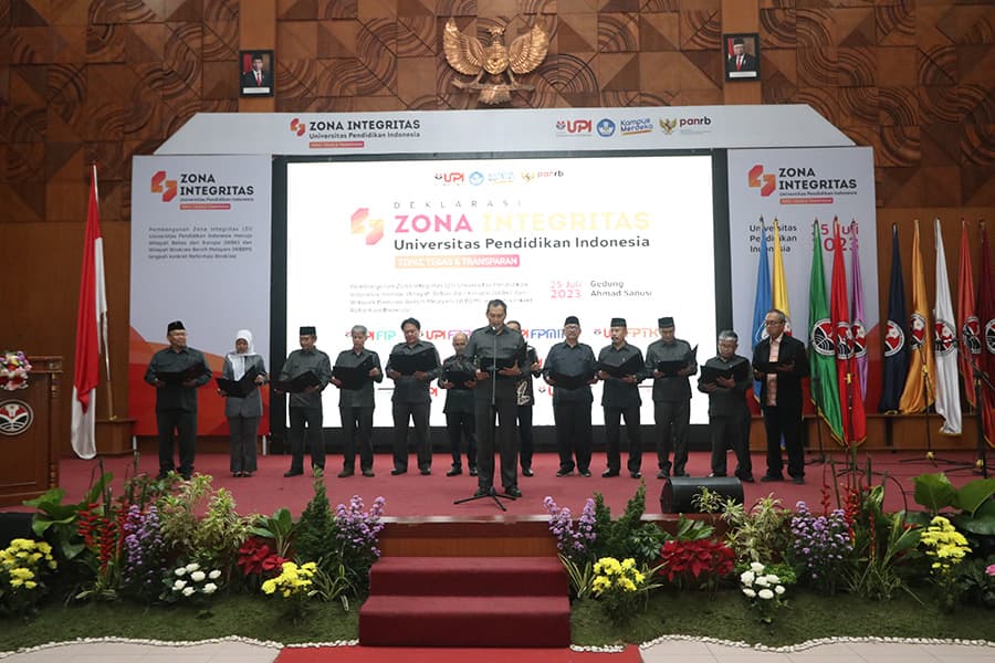 UPI Selenggarakan Deklarasi Pembangunan Zona Integritas (ZI) Wilayah Bebas dari Korupsi (WBK) dan Wilayah Birokrasi Bersih dan Melayani (WBBM) Tahun 2023