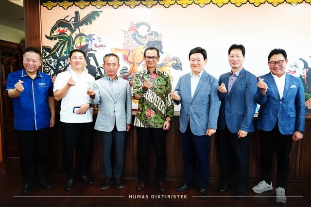 Tangkapan Lensa-Kegiatan Pertemuan Dirjen Diktiristek dengan Gubernur dan Rektor dari Jeju, Korea Selatan.(2/10).
