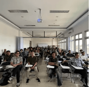 Prodi Film dan Televisi Hadirkan CEO Rangkai ID di Kuliah Umum Praktisi Mengajar