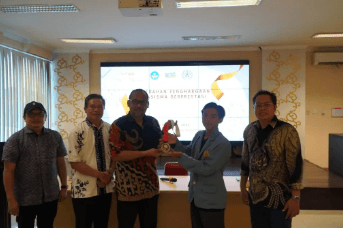 ISI Yogyakarta Selenggarakan Penyerahan Penghargaan Mahasiswa Berprestasi