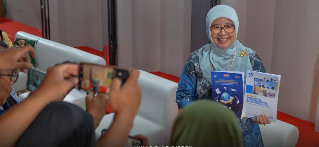 Peluncuran Buku Panduan dan Pedoman Program Direktorat Pembelajaran dan Kemahasiswaan