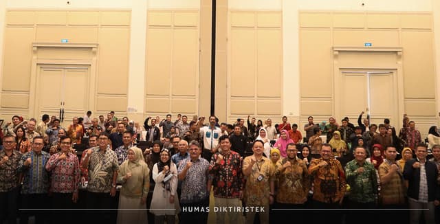 Penandatanganan Kontrak Pendanaan Program Direktorat Riset, Teknologi dan Pengabdian Kepada Masyarakat