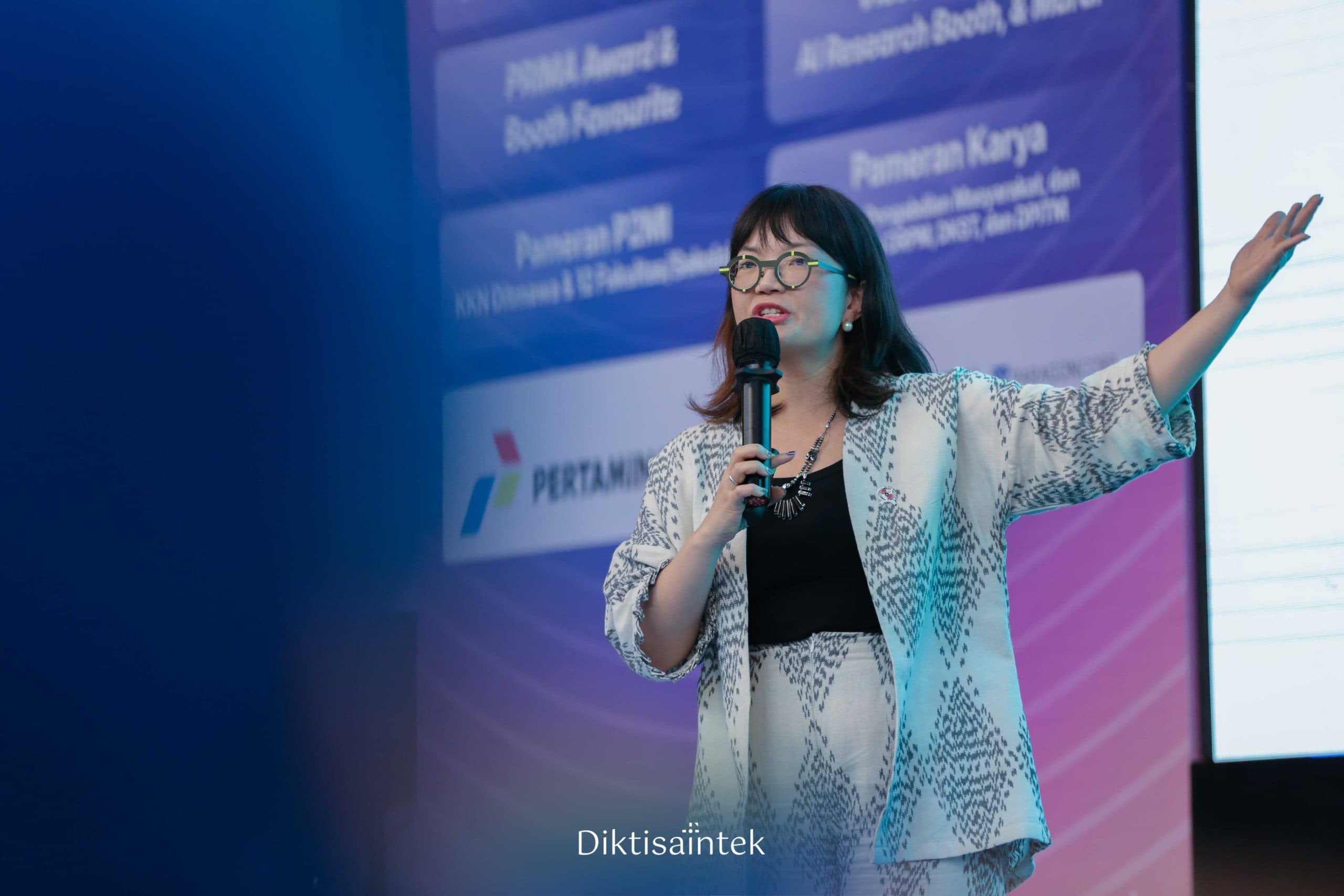 Wamendiktisaintek Ungkap Strategi Membangun Budaya Ilmiah Unggul