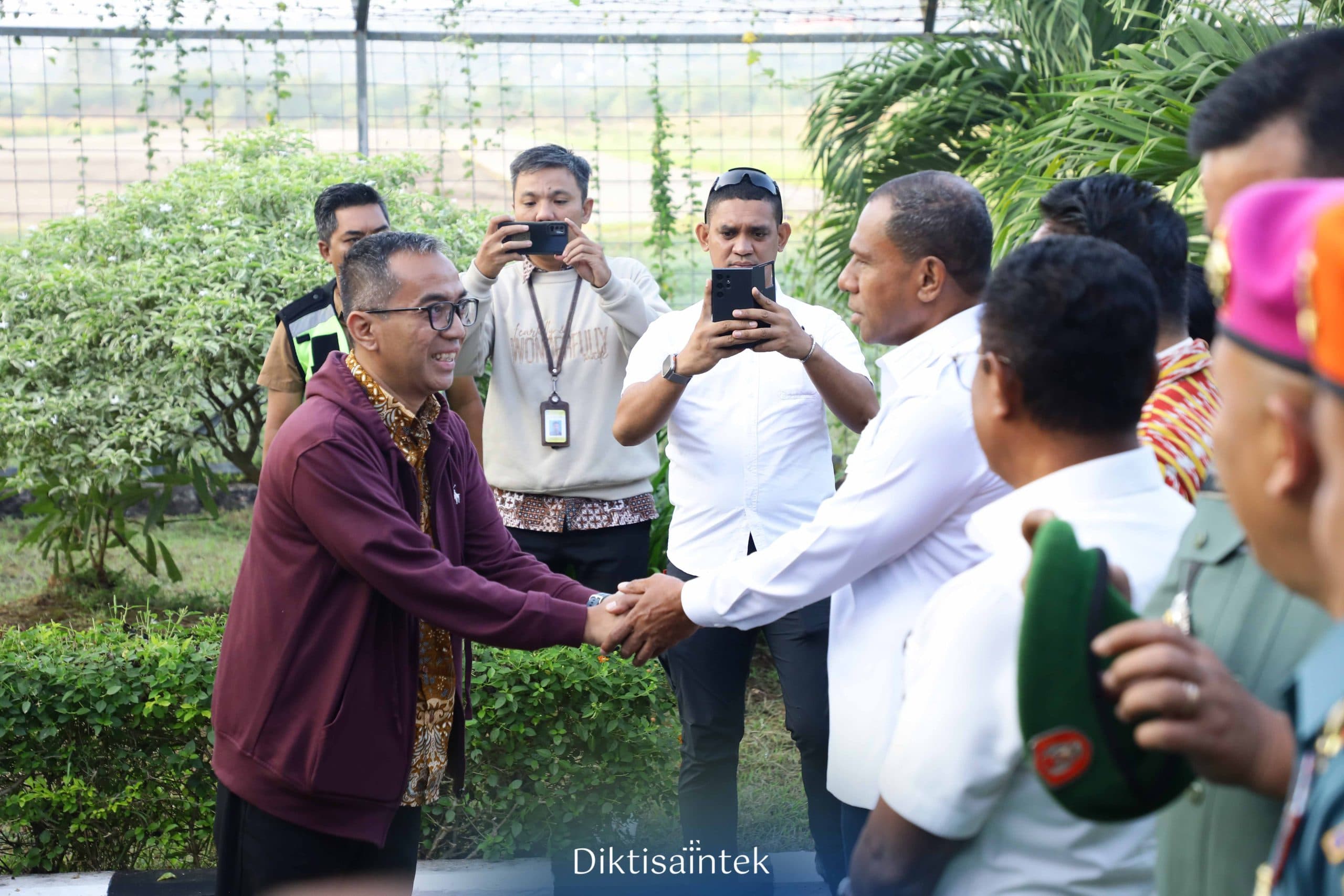 Mendiktisaintek Lakukan Kunjungan Perdana ke NTT: Tegaskan Peran Strategis Kampus di Daerah dalam Mendorong Kemajuan Bangsa