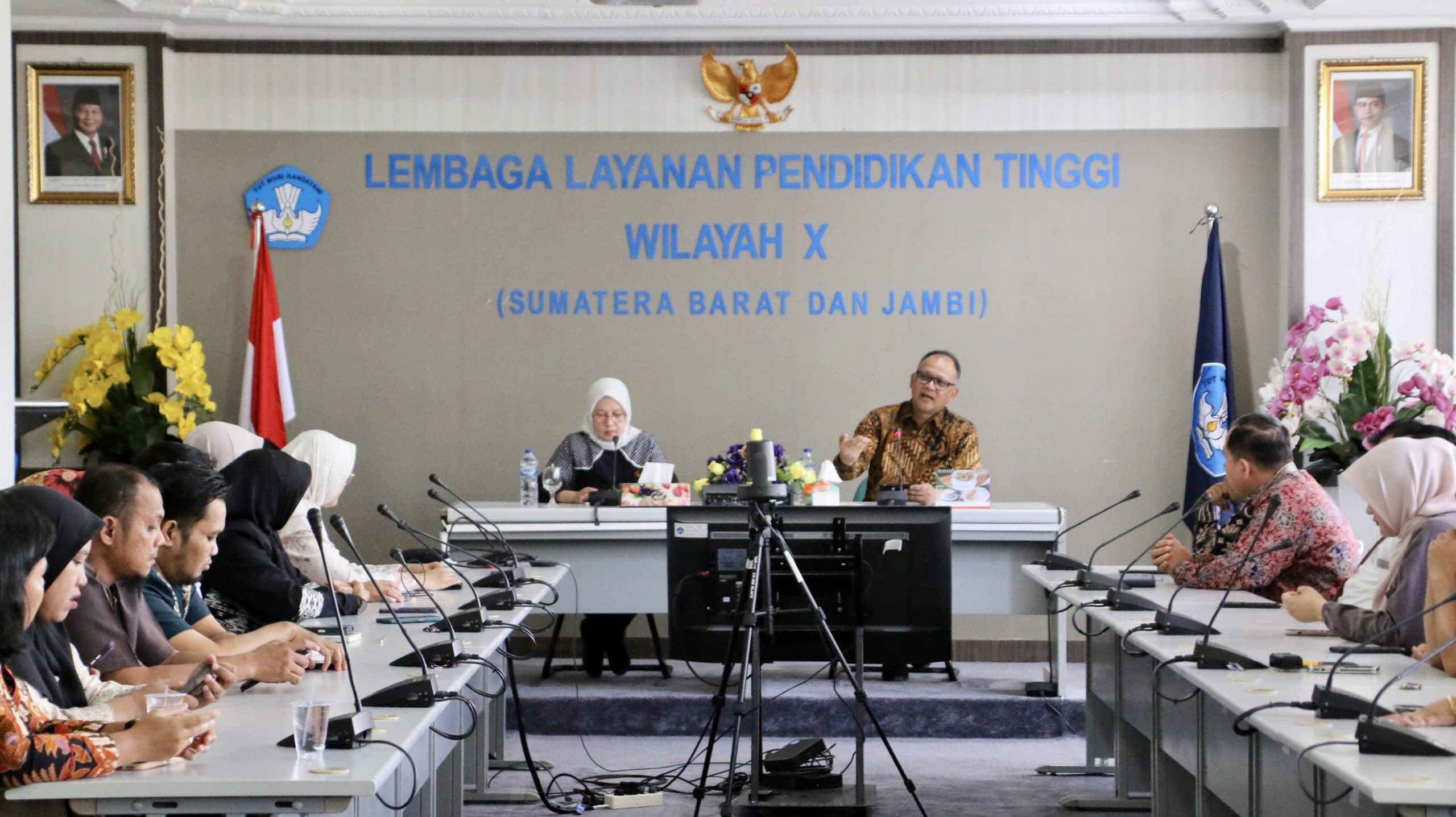 Perkuat Transformasi dan Dampak Pendidikan Tinggi, Dirjen Dikti Temui Pimpinan PTS dan Staf Tendik LLDIKTI X di Sumatera Barat