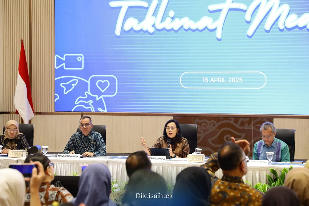 Mendiktisaintek Press Conference Perihal Tukin Dosen Bersama Menkeu dan MenpanRB