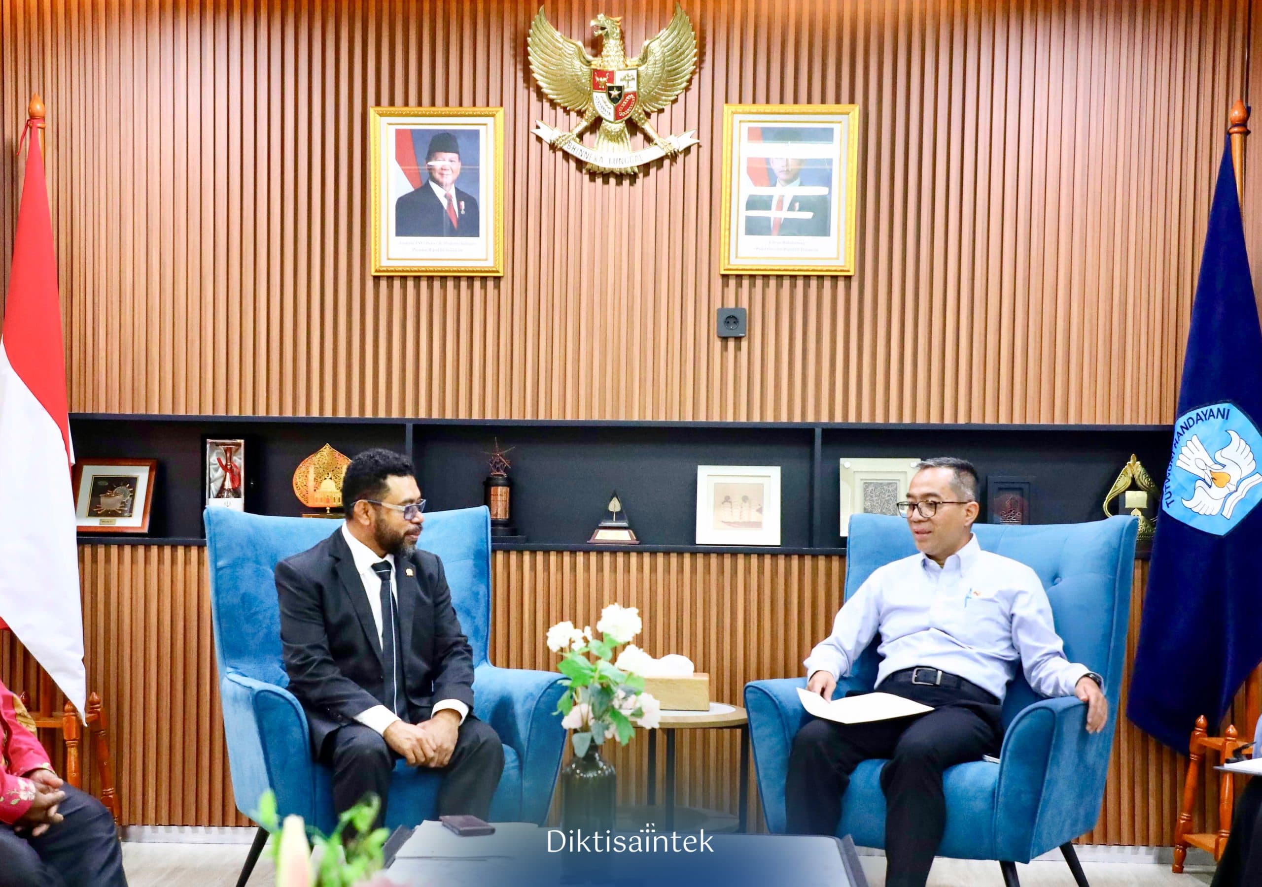Kemdiktisaintek Dorong Percepatan Pendidikan Tinggi Berkualitas di Tanah Papua