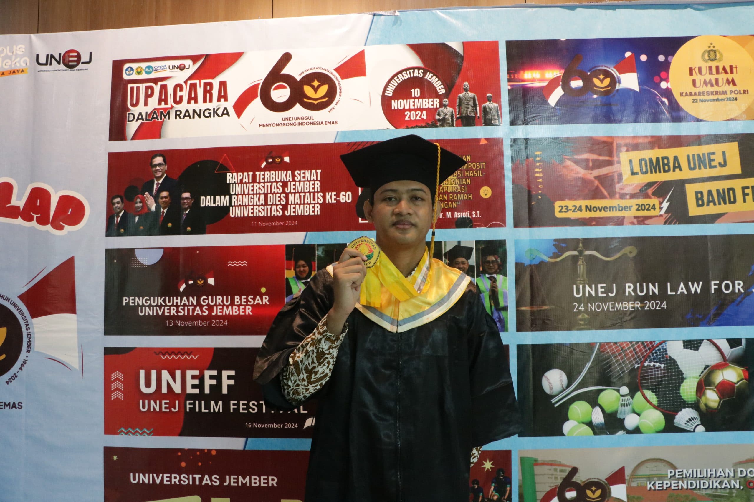 Universitas Jember Wisuda 800 Mahasiswa dari Berbagai Jenjang dan Fakultas pada Periode IX Tahun Akademik 2024/2025