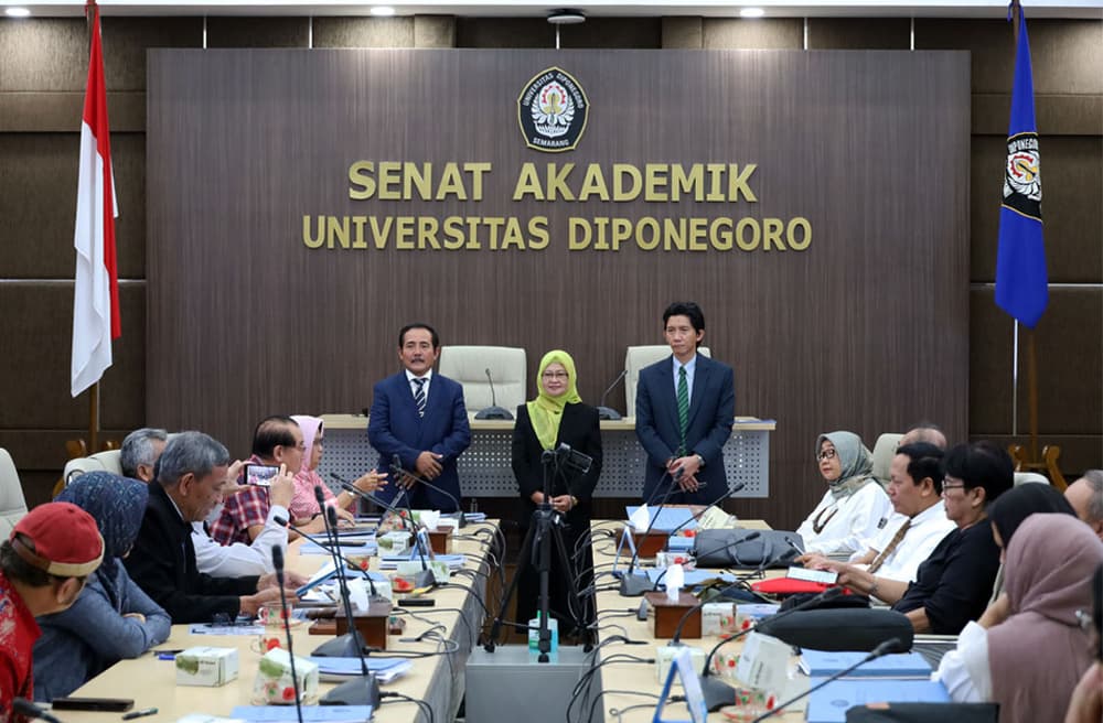 Tiga Calon Guru Besar UNDIP Paparkan Hasil Inovasi di Bidang Kesehatan, Peternakan, dan Keuangan