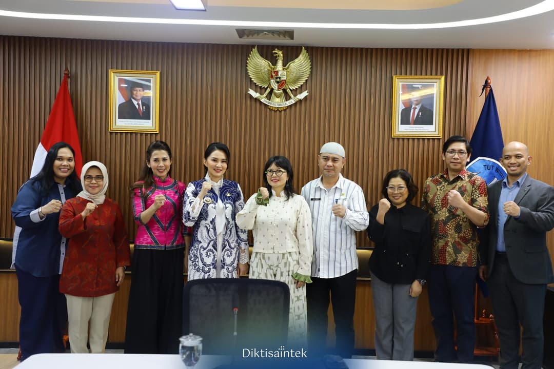 Wamendiktisaintek Stella Christie Menerima Audiensi Gubernur Maluku Utara, Sherly Tjoanda Laos