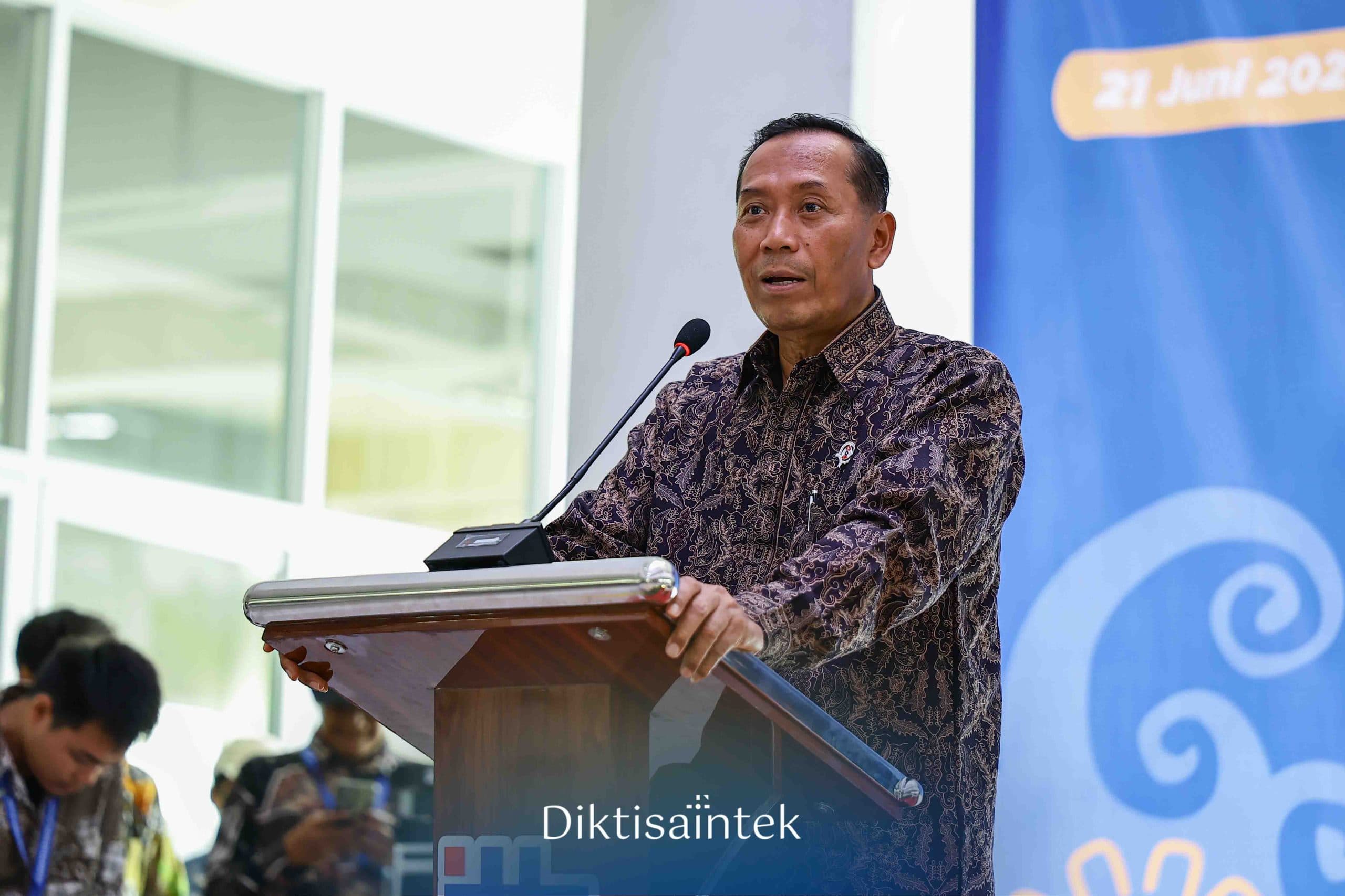 Resmikan Gedung Laboratorium Terpadu II, Wamen Fauzan: Langkah Strategis ITK Menuju Pembangunan Generasi Unggul di Kalimantan Timur