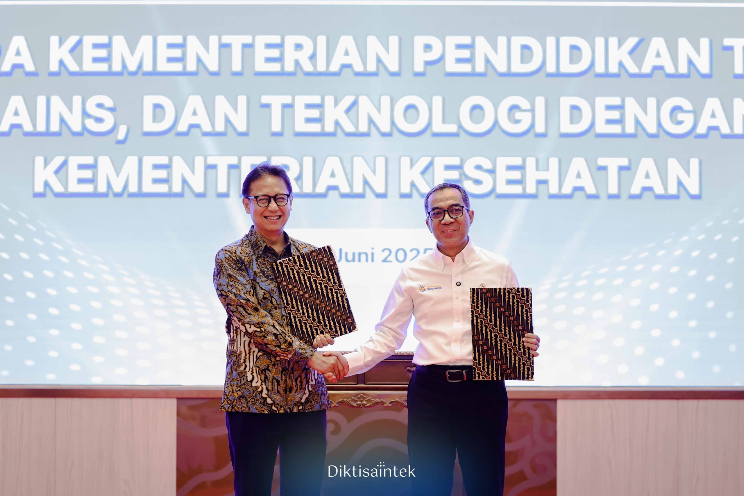 Kemdiktisaintek dan Kemenkes Luncurkan Komite Bersama: Kunci Sinergi Kebijakan Pendidikan, Penelitian, dan Pelayanan Kesehatan