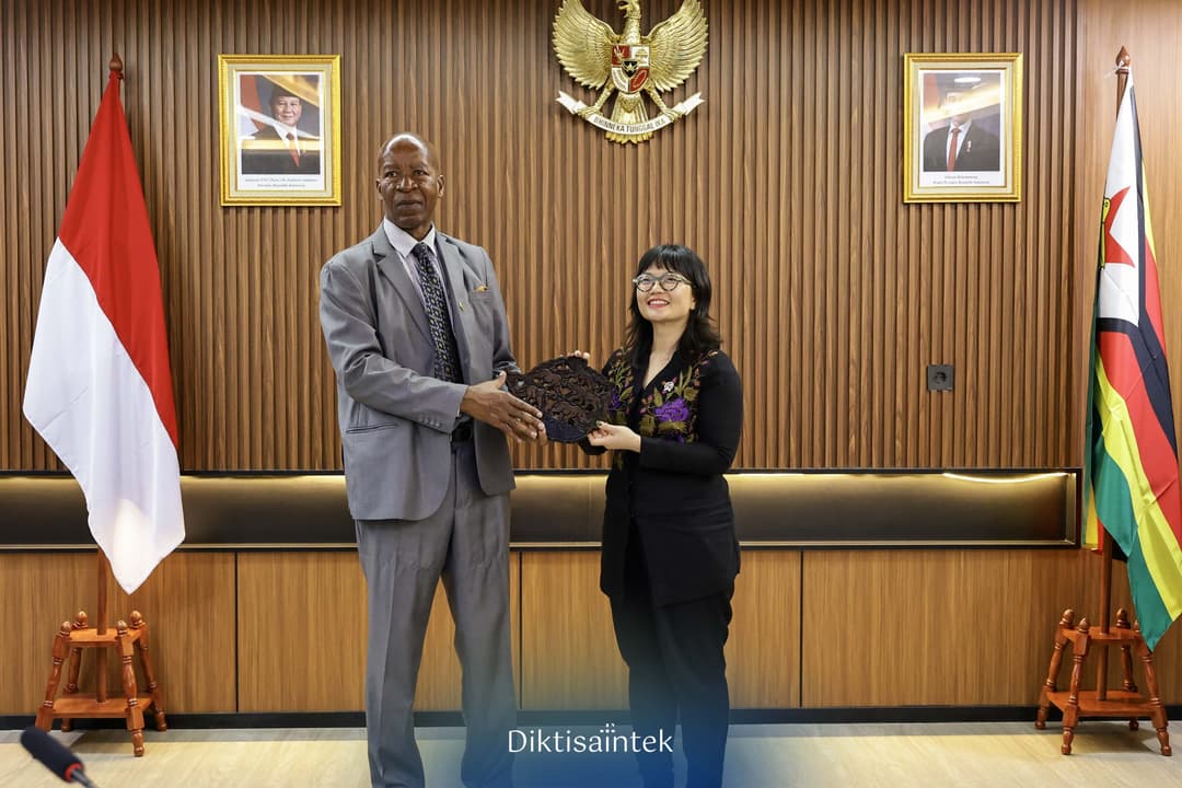 Wamendiktisaintek Courtesy meeting-Zimbabwe