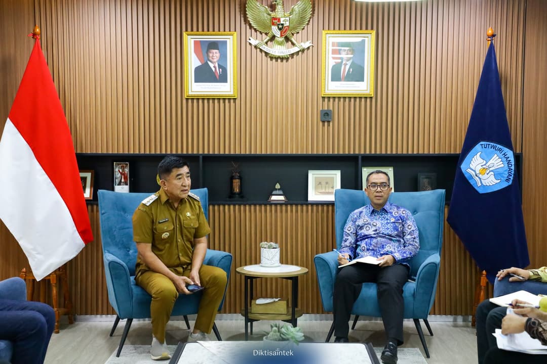 Mendiktisaintek Menerima Audiensi dengan Bupati Belu