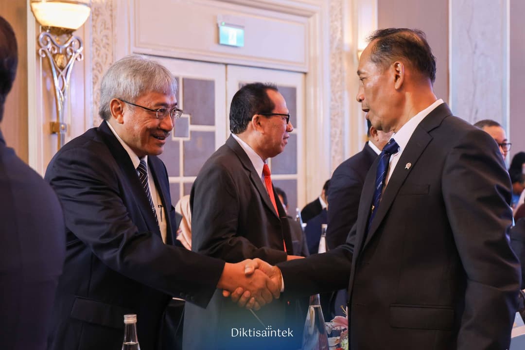 Wamendiktisaintek Fauzan Menghadiri Forum Rektor Kolaborasi Kementerian Lingkungan Hidup dengan Perguruan Tinggi dalam Perlindungan dan Pengelolaan Lingkungan Hidup