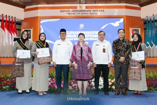 Wamendiktisaintek Stella Christie menghadiri acara Pelepasan Mahasiswa Pendidikan Ilmu Kepegawaian Badan Kepegawaian Negara di Kantor BKN Jakarta