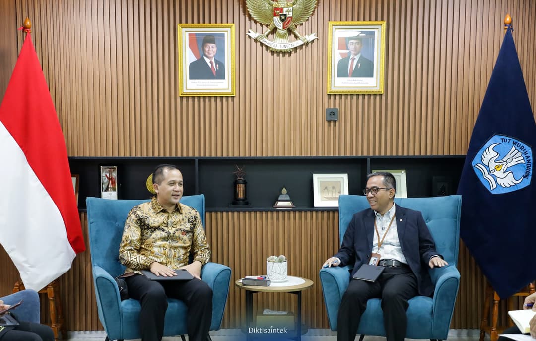 Mendiktisaintek Audiensi dengan Menteri Transmigrasi,
