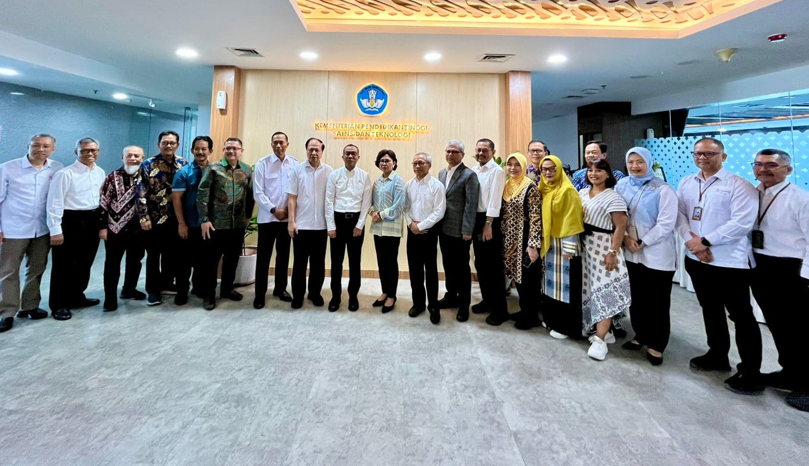 Kemdiktisaintek dan Majelis Guru Besar Kedokteran Indonesia Berkomitmen Menjaga Kualitas Pendidikan Kedokteran