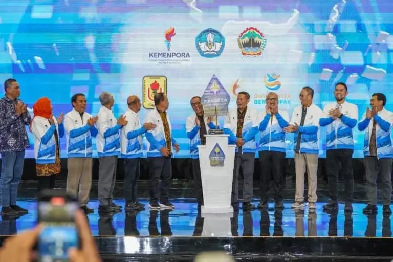 Mendiktisaintek Membuka Secara Resmi POMNAS XIX 2025 Jawa Tengah di Muladi Dome UNDIP