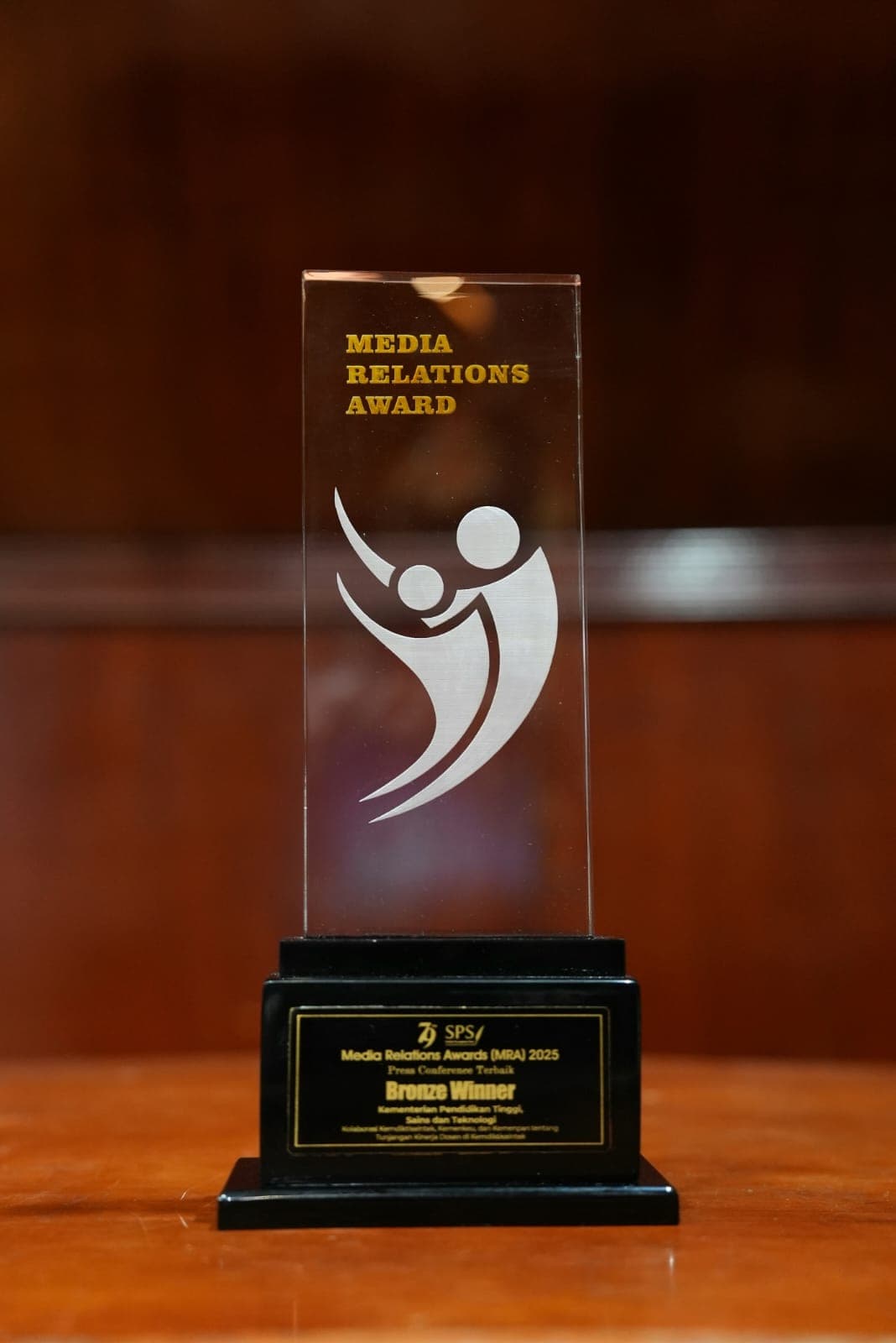 Kemdiktisaintek Raih Penghargaan SPS  Awards 2025 Kategori Press Conference Terbaik