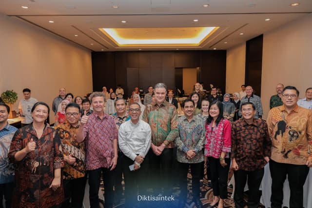 Mendiktisaintek Hadiri Acara Indonesia’s Higher Education Transformation 2026 Design Summit