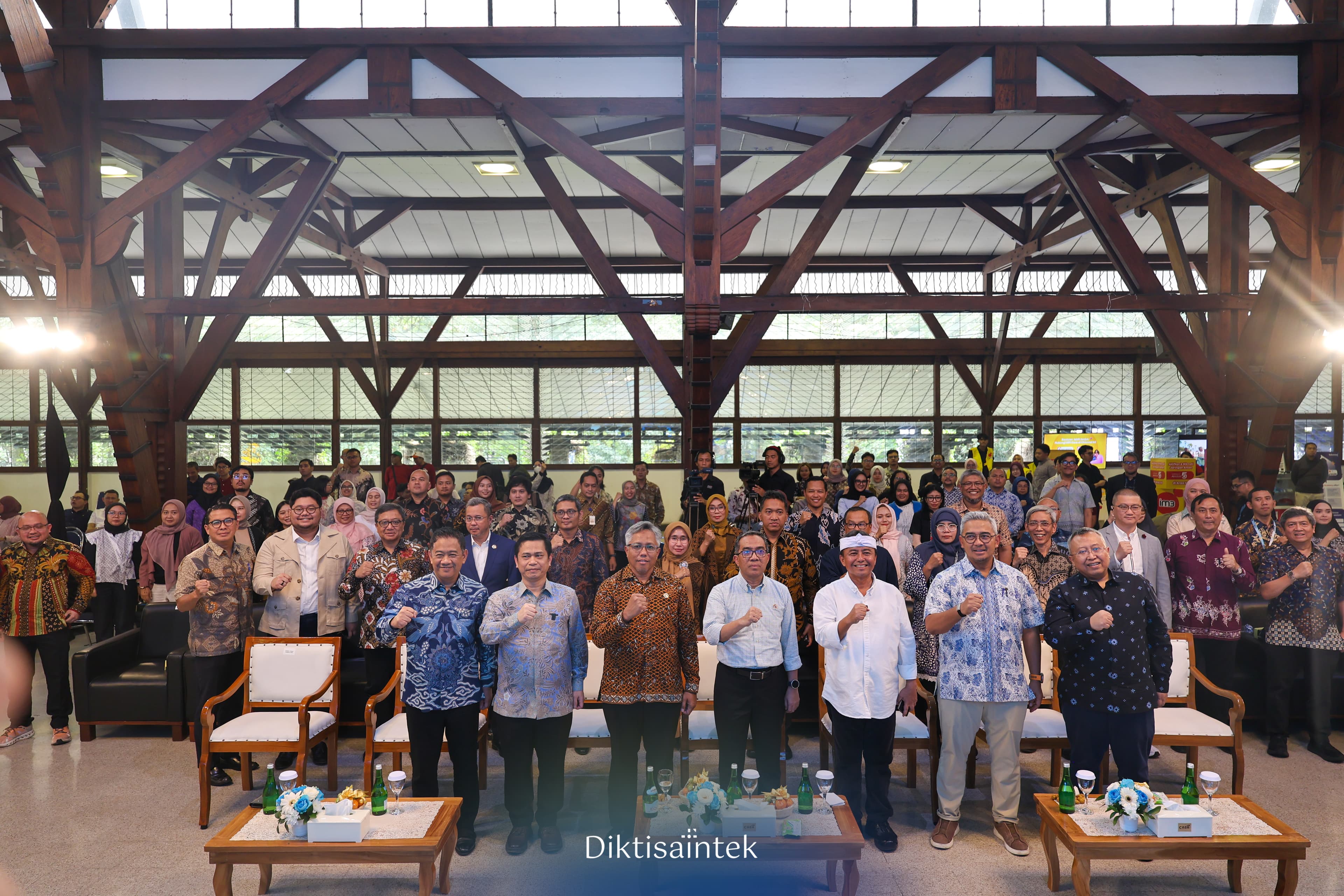 Kemdiktisaintek Perkuat Peran Kampus dalam Mendukung Transformasi Ekonomi Digital 