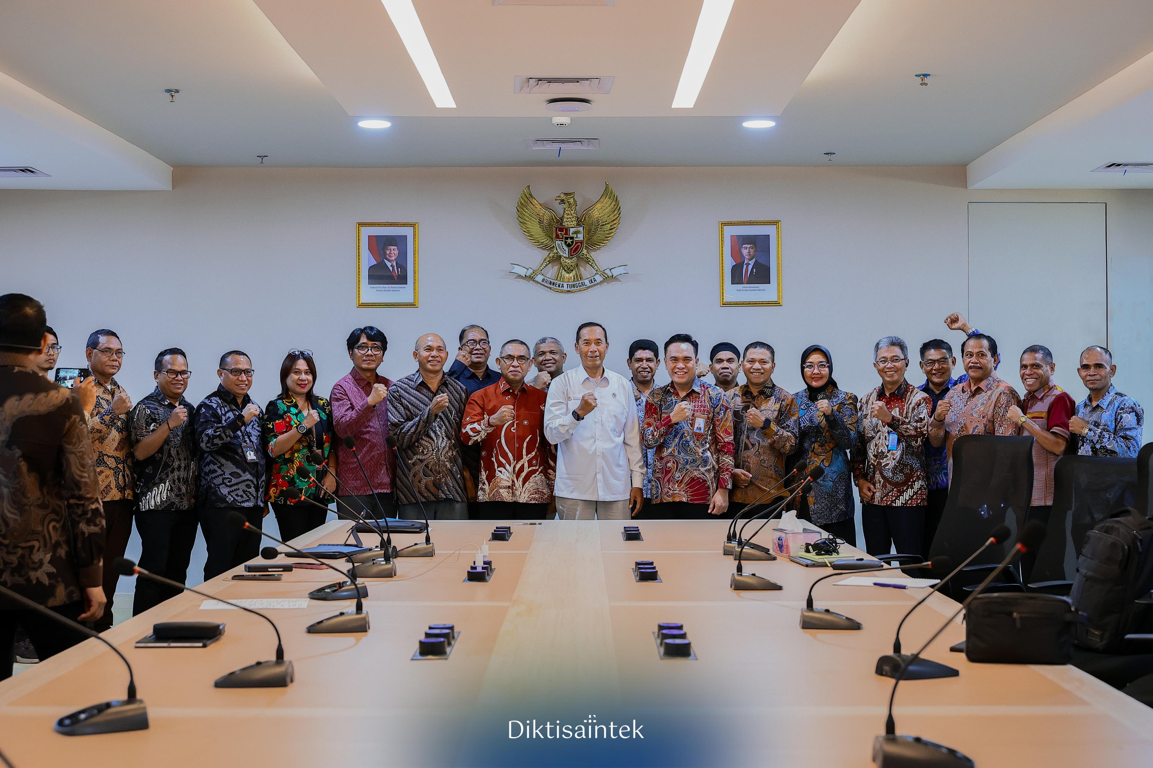 Kolaborasi 13 Perguruan Tinggi Mulai Bergerak Atasi Stunting dan Kemiskinan  di NTT.