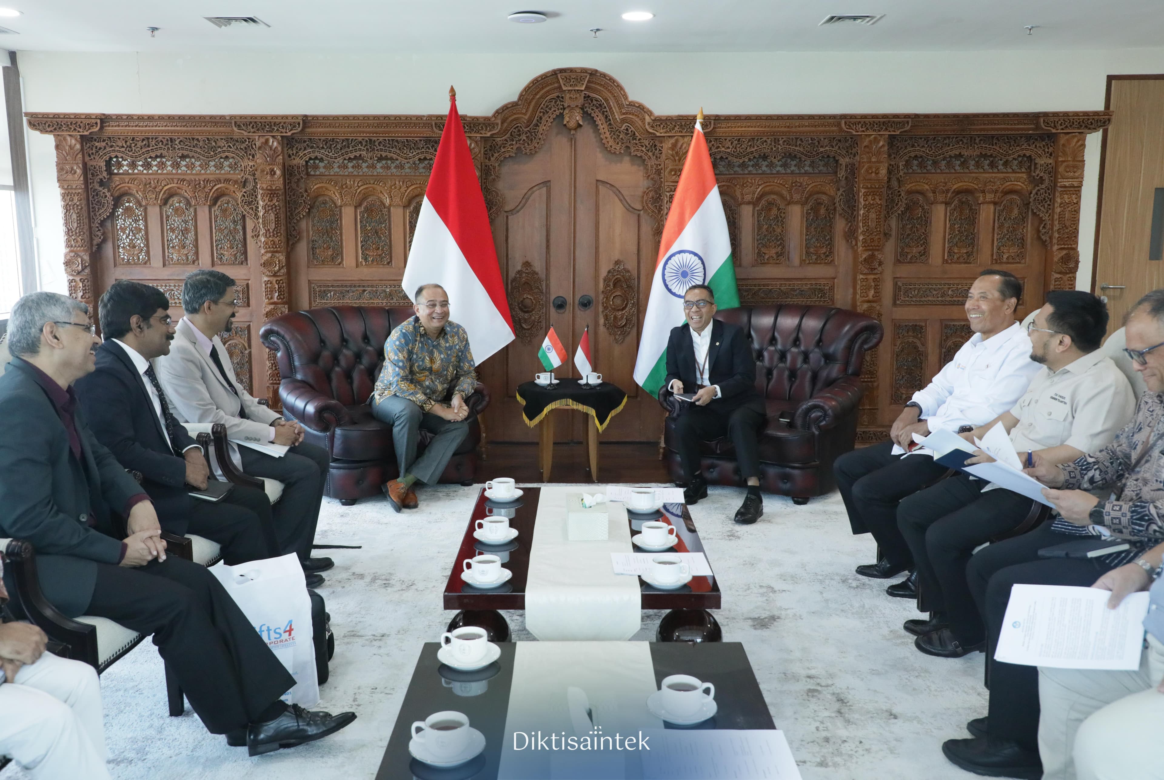 Indonesia dan India Jajaki Kolaborasi Pendidikan Tinggi untuk Bidang Bisnis dan Ekonomi