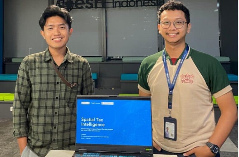Kolaborasi dengan Industri, Mahasiswa PWK UNDIP Kembangkan Inovasi Spatial Tax Intelligence dukung Smart Governance