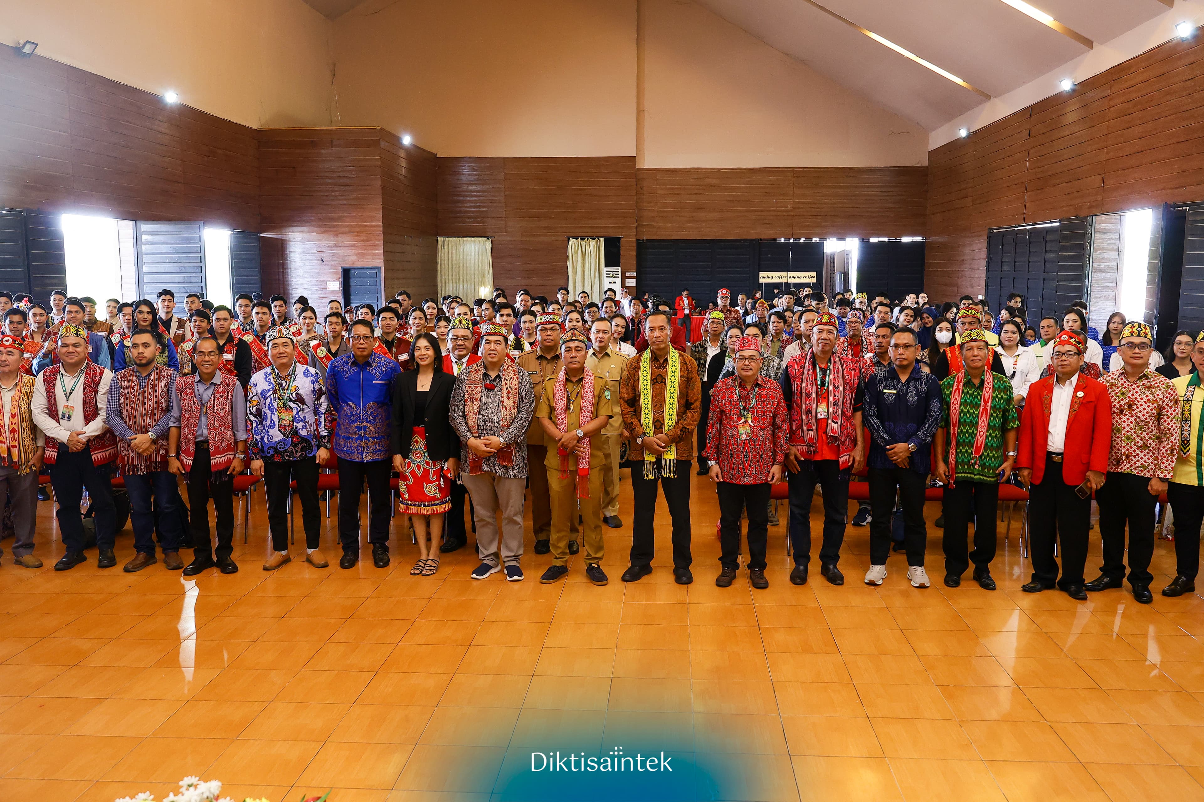 Wamendiktisaintek Tekankan Sinergi Pendidikan, dan Kearifan Lokal dalam Pembangunan SDM Unggul