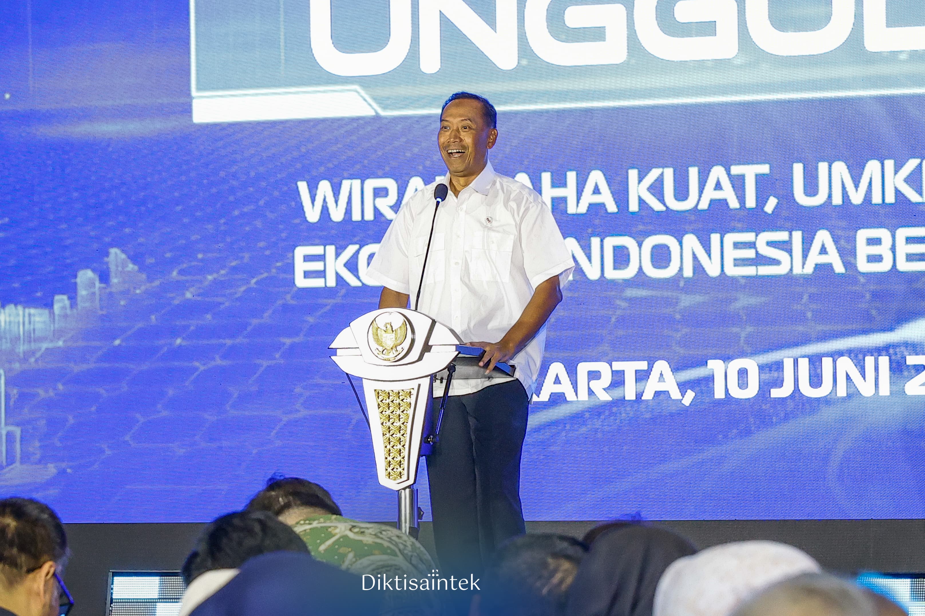 Wamendiktisaintek Dorong Kampus Lahirkan Wirausahawan Muda 