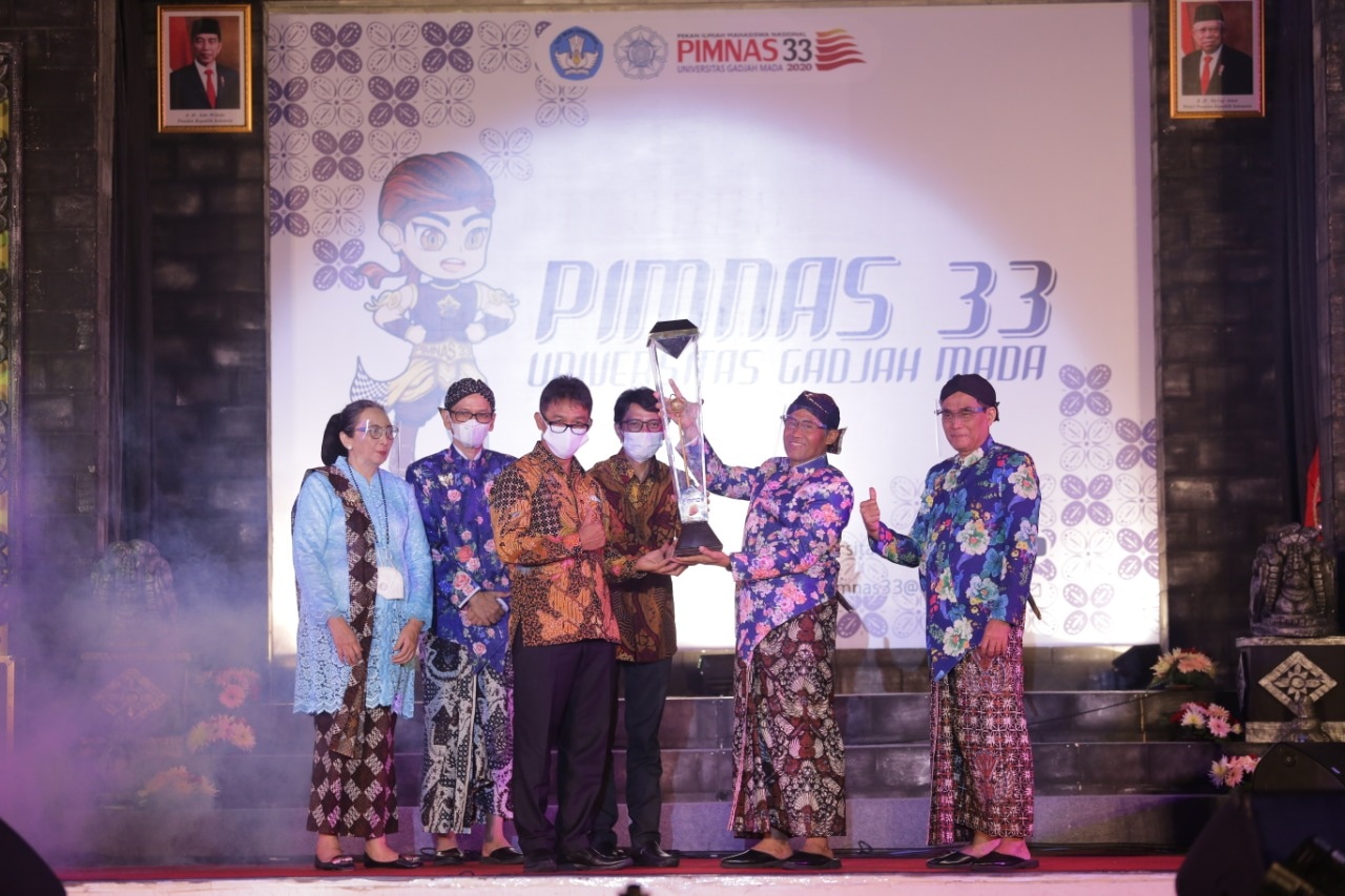 UGM Pertahankan Gelar Juara Umum PIMNAS ke-33
