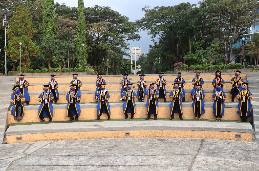 UNDIP Kukuhkan 21 Guru Besar Secara Marathon, Rektor: Ini Buah Program OPOC (One Professor One Candidate)