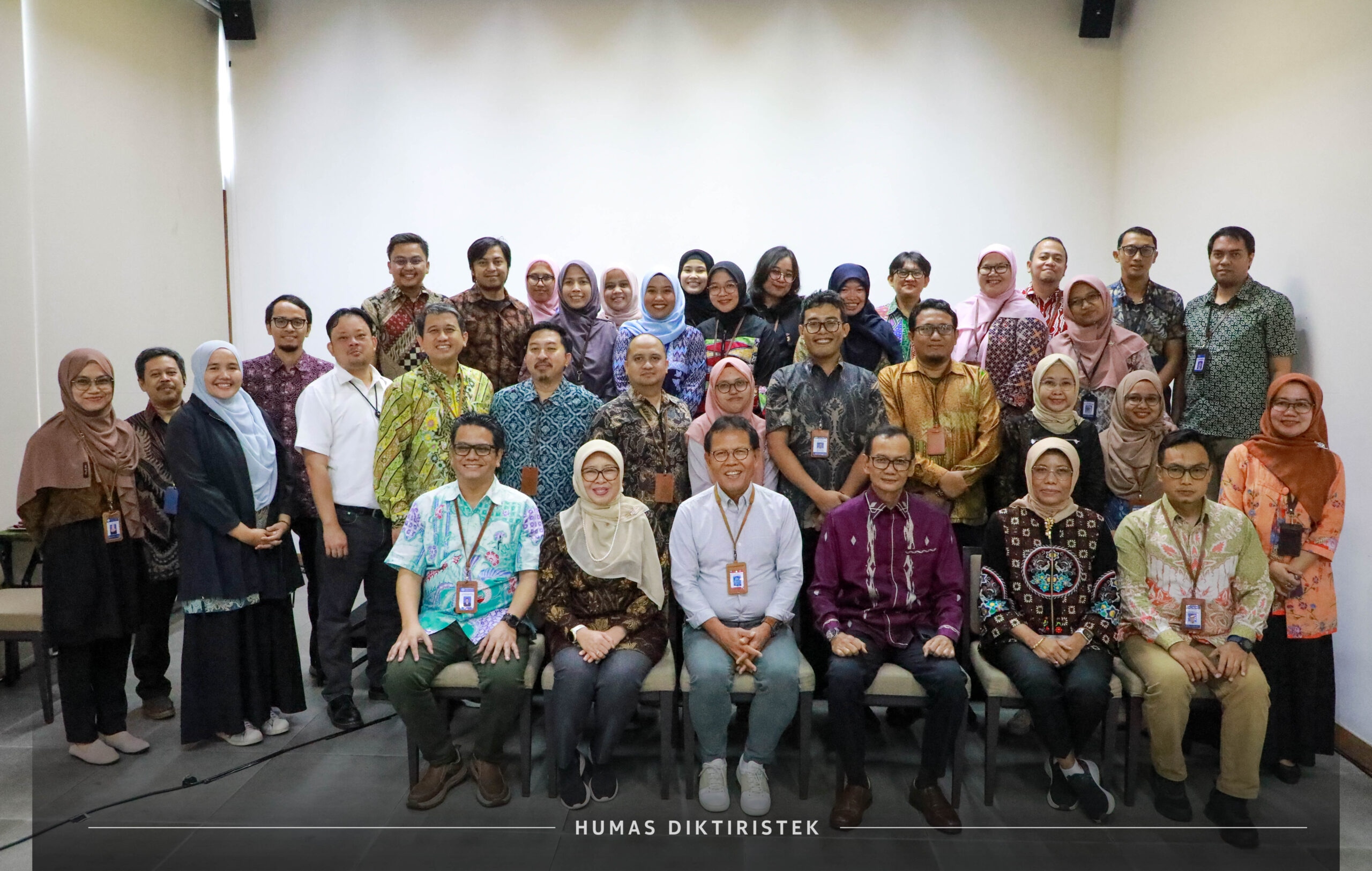 Siap Kawal Pembangunan Zona Integritas 2024, Ditjen Diktiristek Kukuhkan 29 Asesor