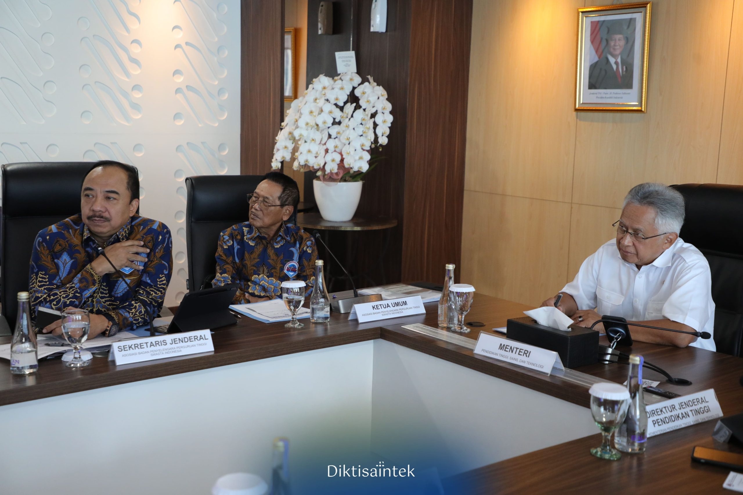 Terima Laporan dari ABPPTSI Mendiktisaintek Yakinkan Dosen PTS Menetap di Kampusnya