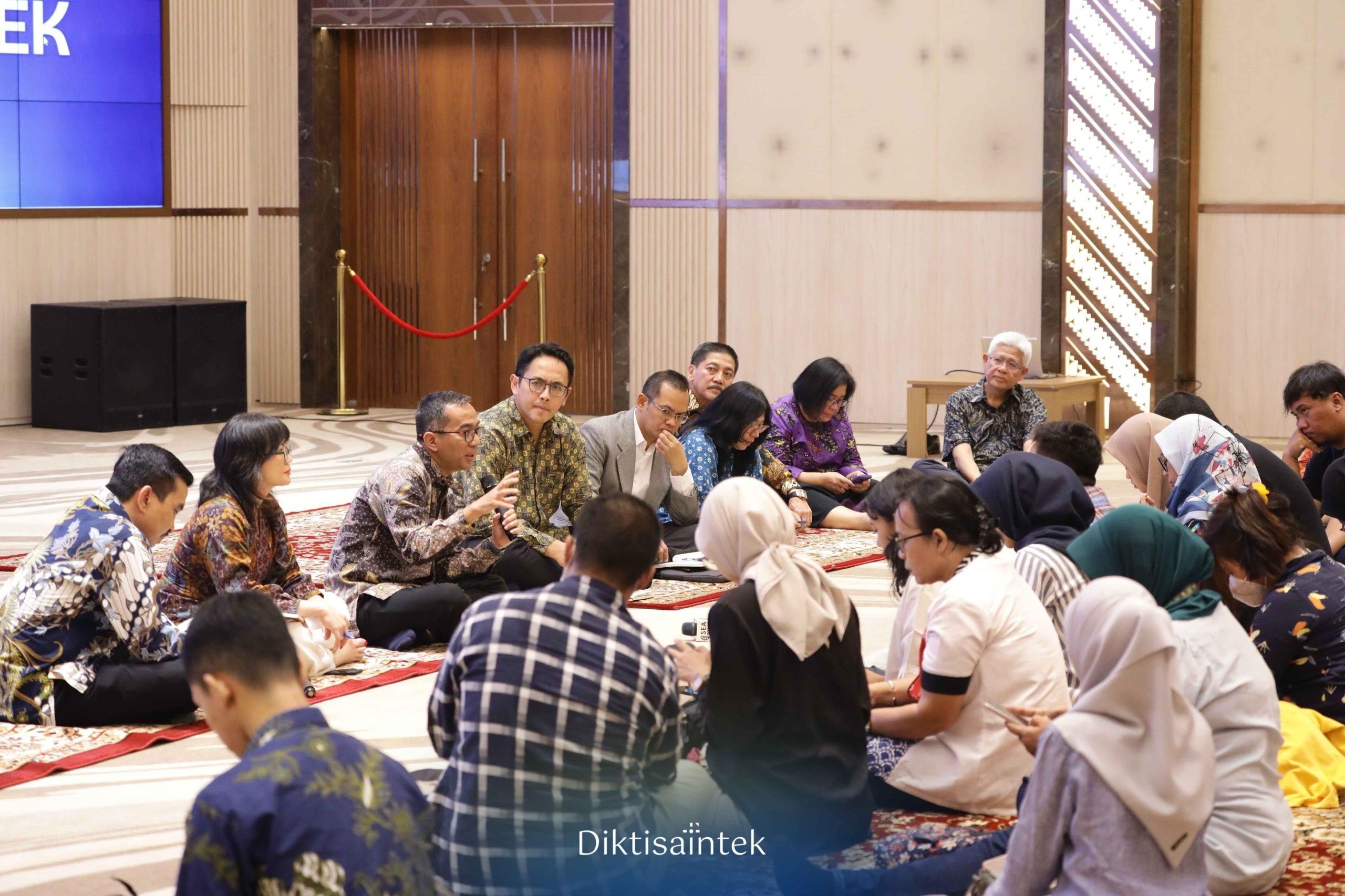 Mendiktisaintek Dorong Kolaborasi Riset untuk Tingkatkan Kualitas Pendidikan Tinggi