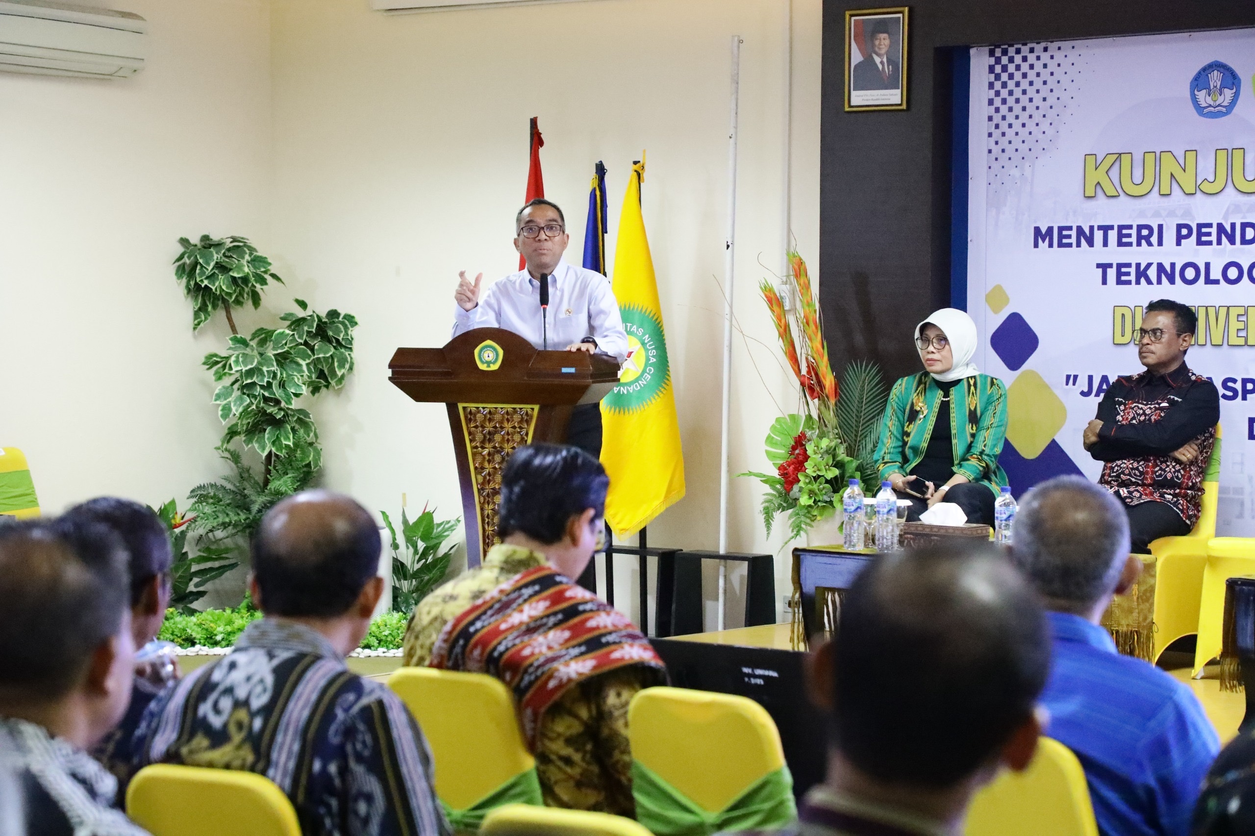 Mendiktisaintek Kunjungi Universitas Nusa Cendana: Tekankan Peran Kampus Berdampak dan Kolaborasi Triple Helix