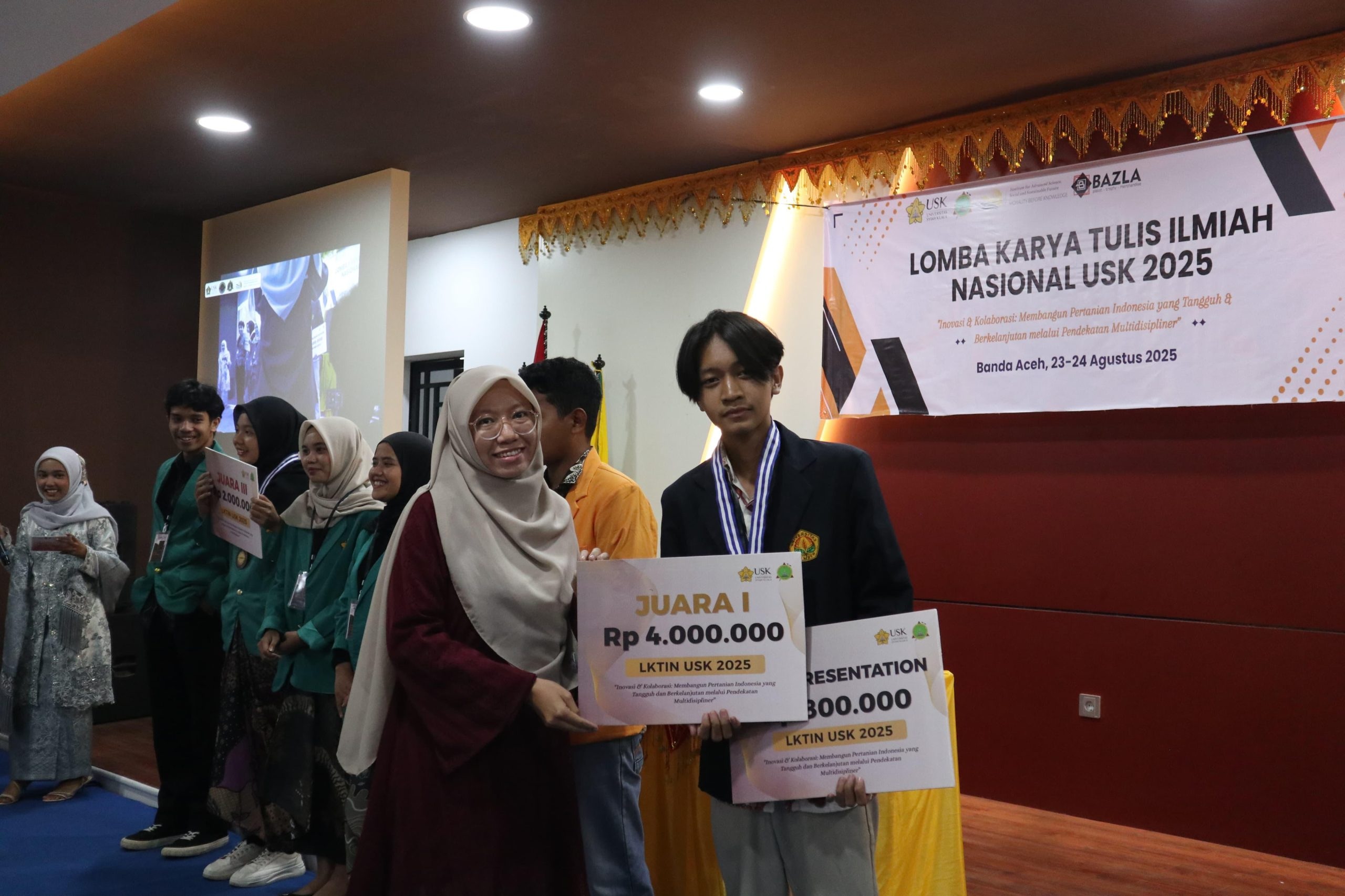 Inovasi BirdGuard Membawa Mahasiswa UNEJ Raih Juara 1 dan Best Presentation LKTIN