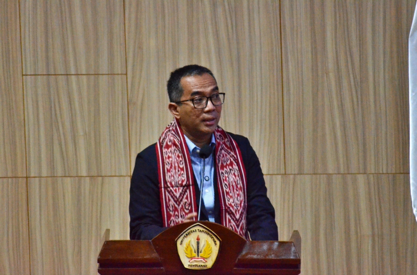 Kehadiran Mendiktisaintek Warnai Rakernas APTARI 2025 di Universitas Tanjungpura