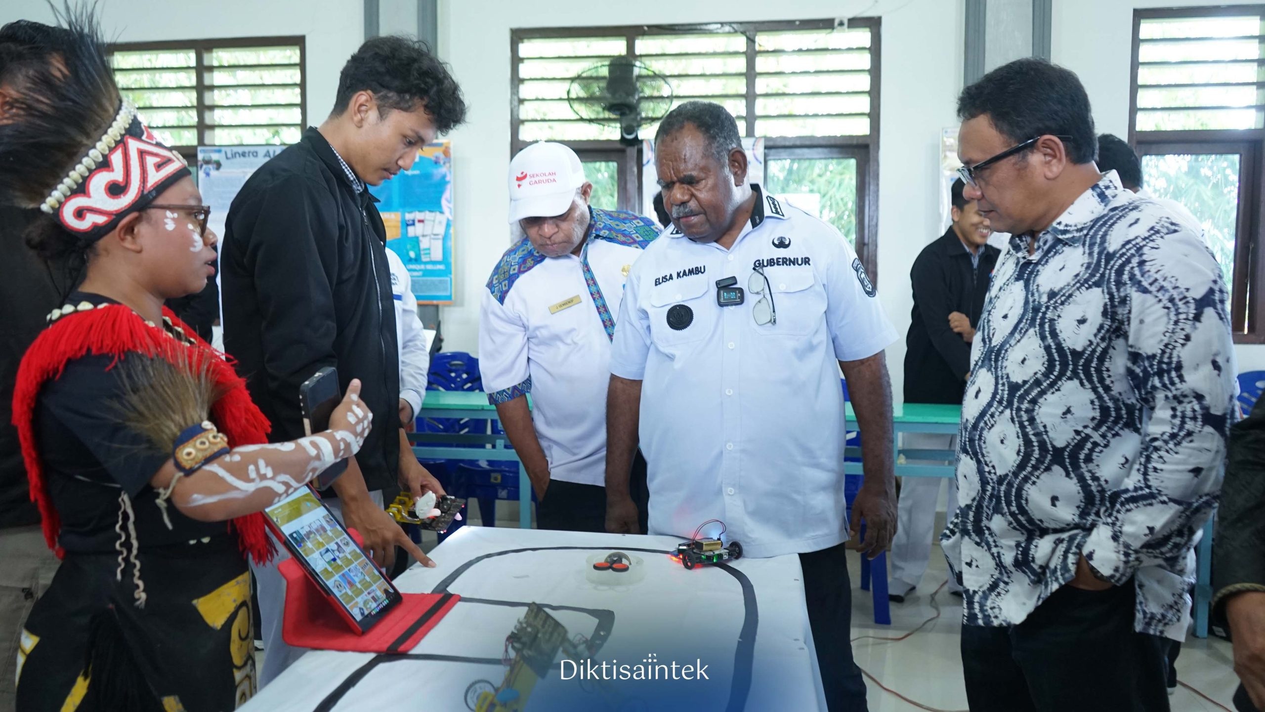 Sekolah Garuda Transformasi-SMA Averos Sorong, Hadirkan Asa Pendidikan Unggul dari Tanah Papua